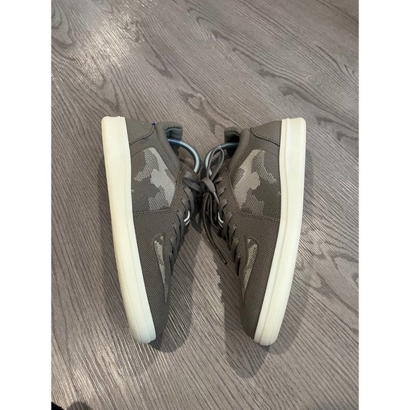 Rothy's Men's RS01 Sneaker in Desert Camo - Size‎ 9 - Picture 3 of 8